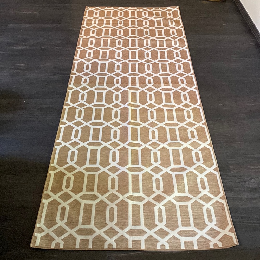 Washable Ruggable Runner 2.5 ft x 7 ft.